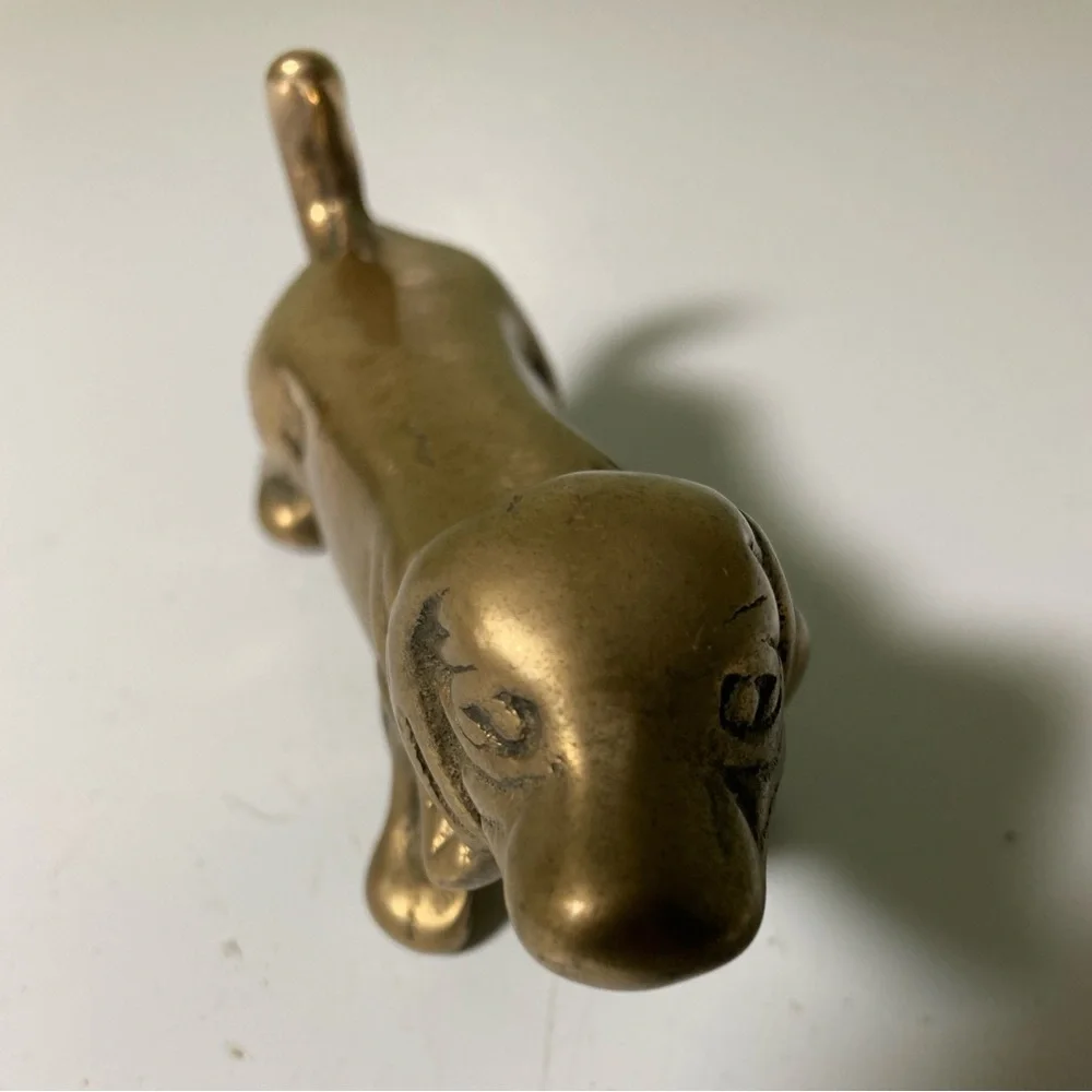 Solid Brass Basset Hound Dog Paperweight Desk Decor 4" Figurine Weiner Dog - Picture 2 of 4